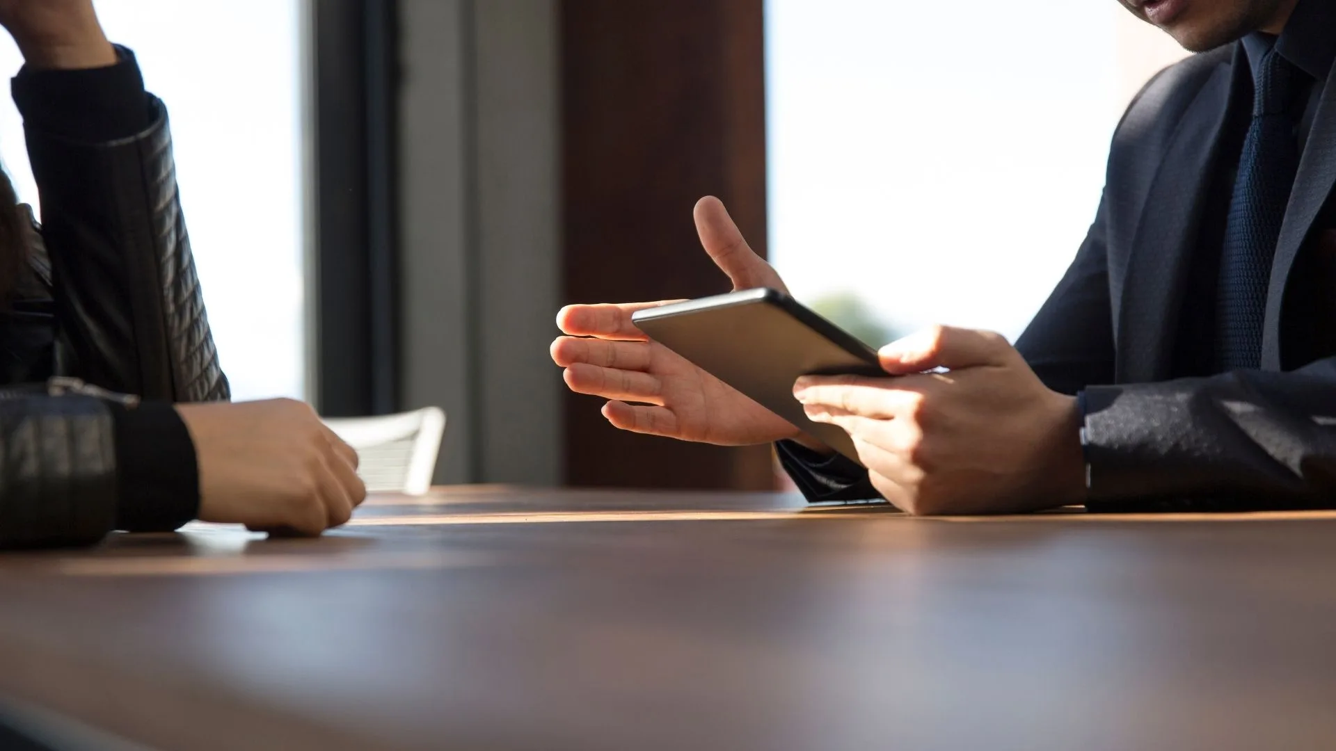 Lire la suite à propos de l’article Fiscalité PEA 2026 : périodes, options et clôture en 2025.