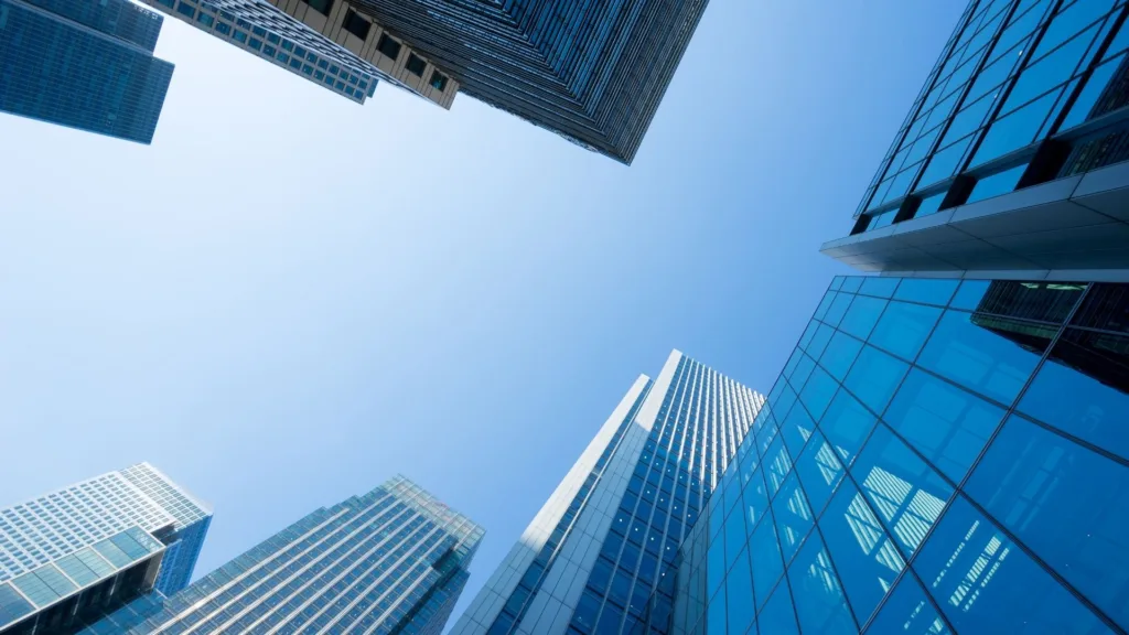 Crowdequity : fonctionnement, avantages et stratégies 2026.