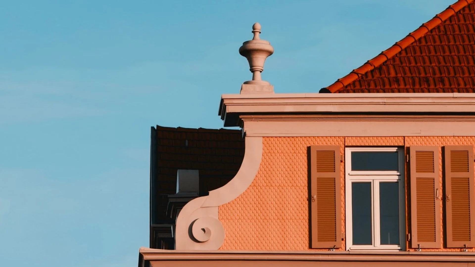 Lire la suite à propos de l’article SCI familiale avantages : gestion et opération en 2026.