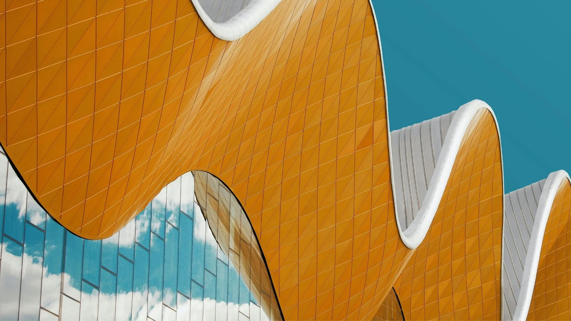 Lire la suite à propos de l’article SCI transmission : mécanismes, avantages, fiscalité et stratégies.